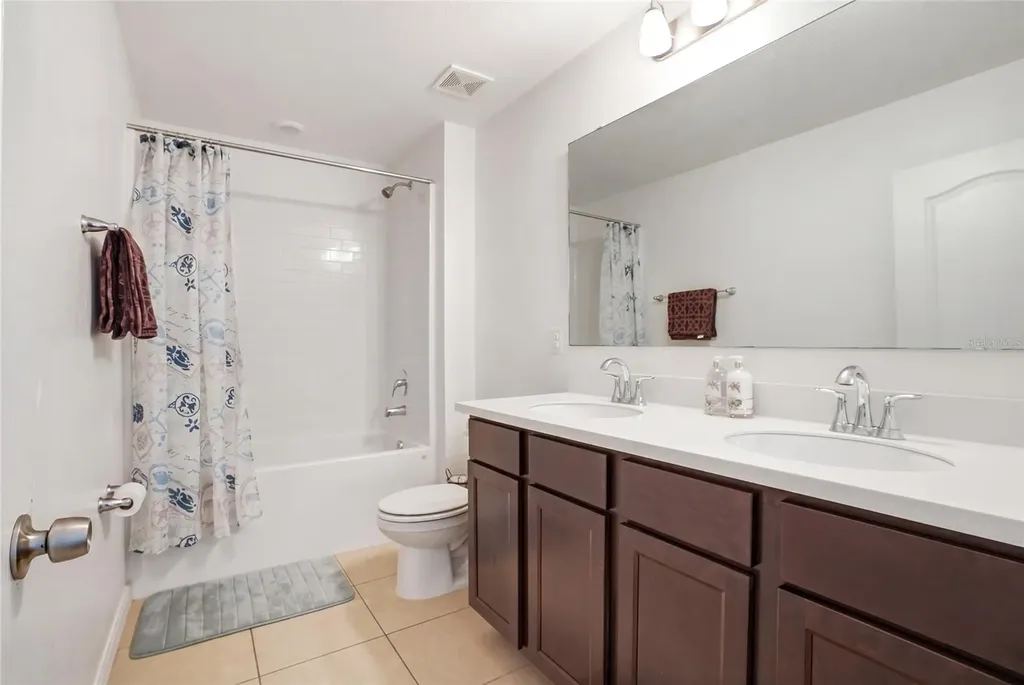 4521 Reisswood Loop Palmetto FL 34221