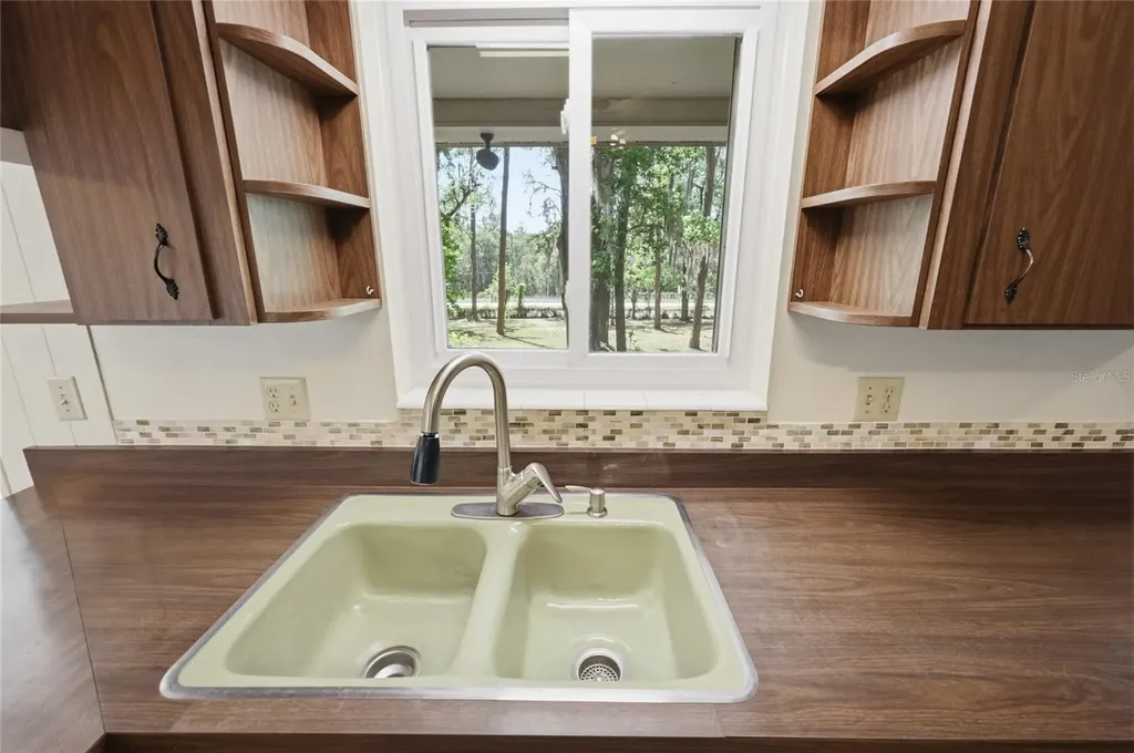3307 SW 1st Way Gainesville FL 32601