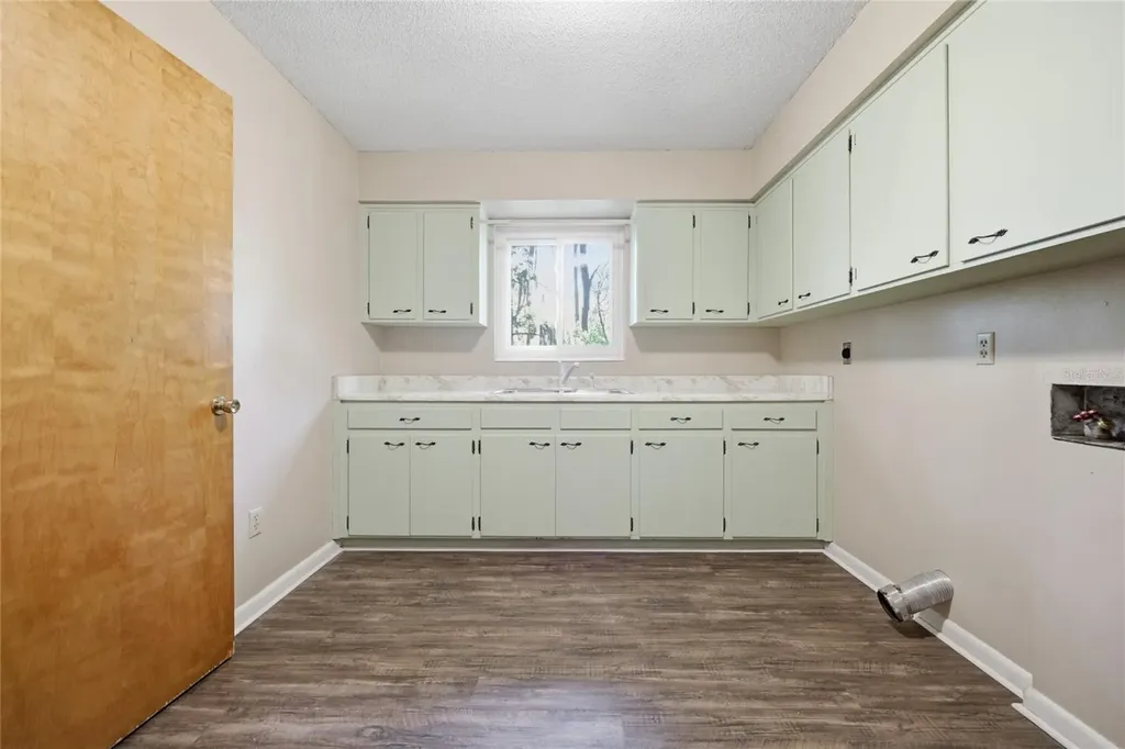 3307 SW 1st Way Gainesville FL 32601