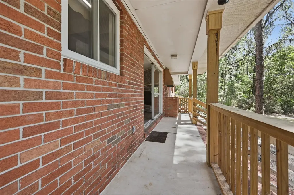 3307 SW 1st Way Gainesville FL 32601