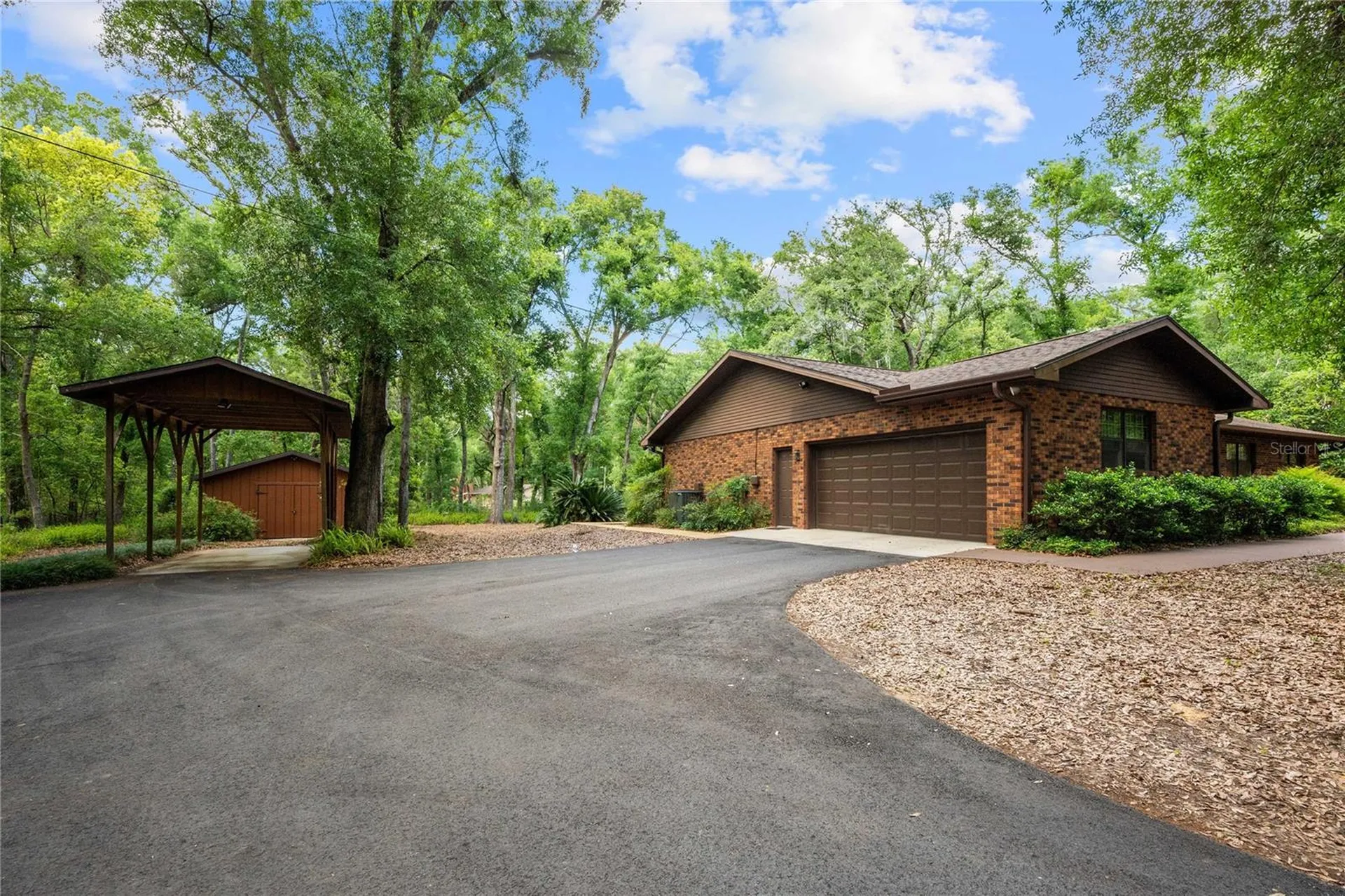 35935 Lana Drive Dade City FL 33523