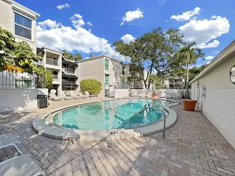 3325 Bayshore Boulevard Tampa FL 33629