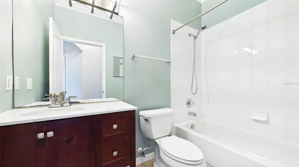 7447 Surrey Pines Drive Apollo Beach FL 33572