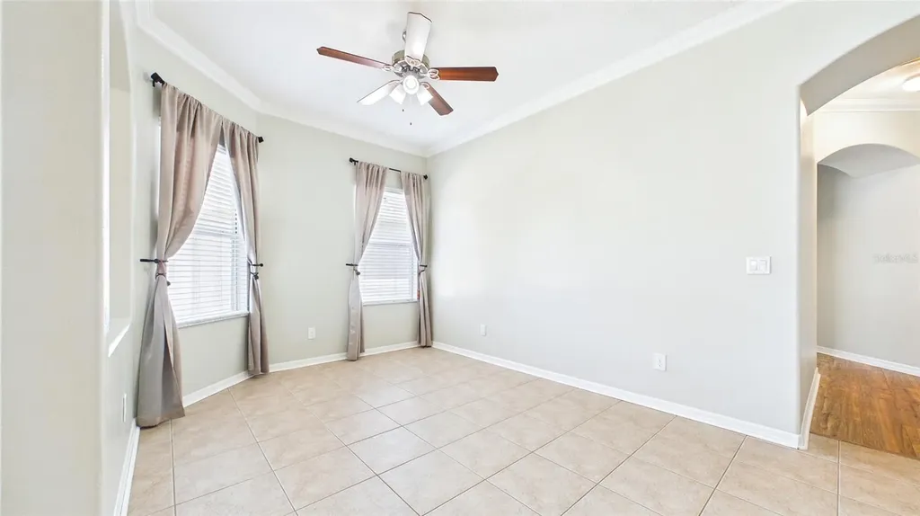 7447 Surrey Pines Drive Apollo Beach FL 33572