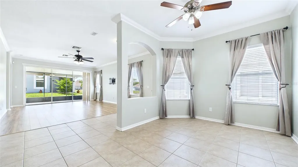 7447 Surrey Pines Drive Apollo Beach FL 33572