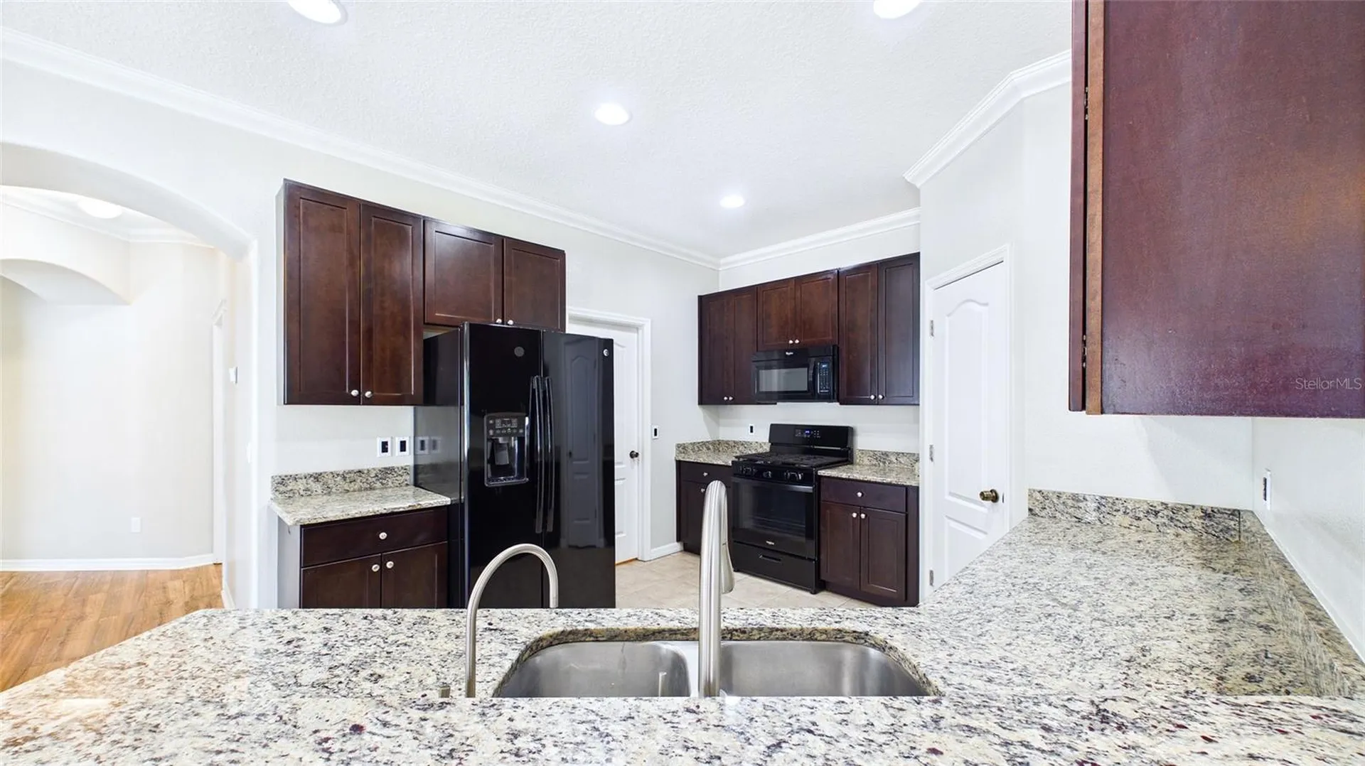 7447 Surrey Pines Drive Apollo Beach FL 33572