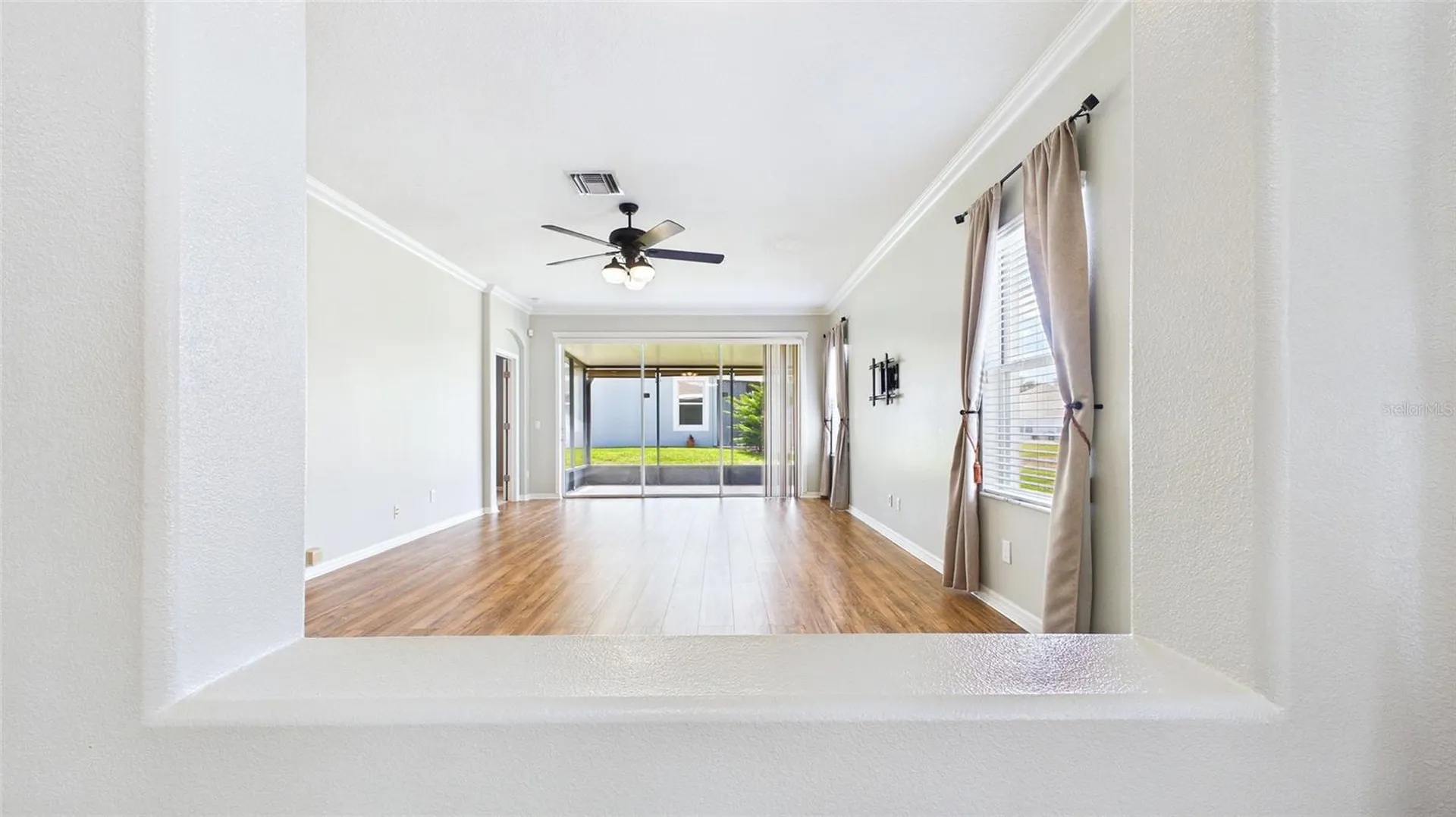 7447 Surrey Pines Drive Apollo Beach FL 33572