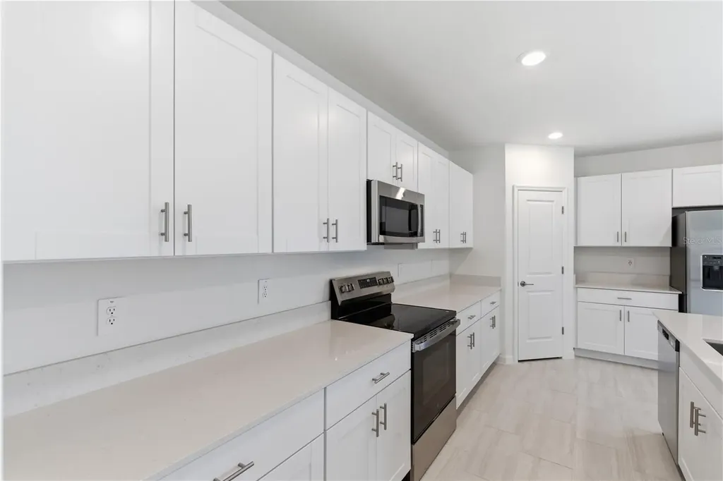 9947 Allendale Street Street Wesley Chapel FL 33545
