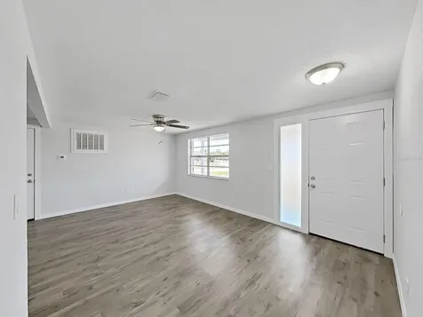 4710 Taray Lane Holiday FL 34690