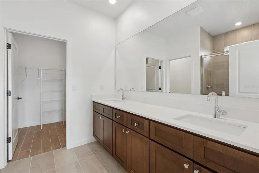 4521 NW 37th Street Road Ocala FL 34482