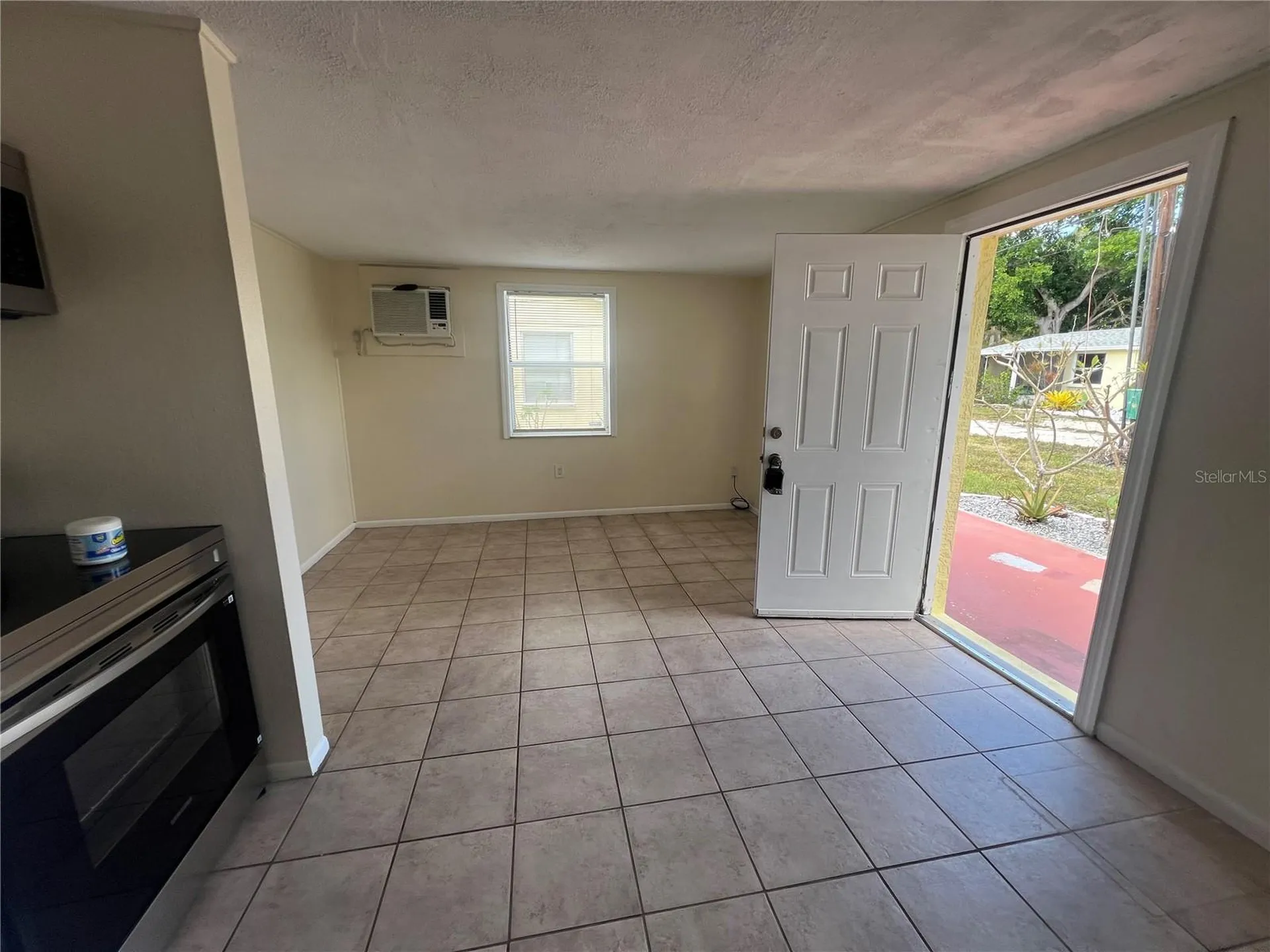 255 Pineapple Street Englewood FL 34223