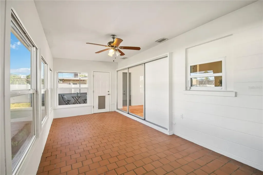 220 62nd Street NW Bradenton FL 34209