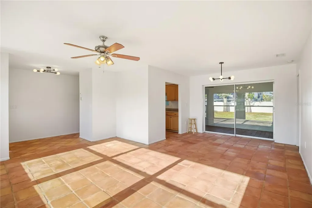220 62nd Street NW Bradenton FL 34209