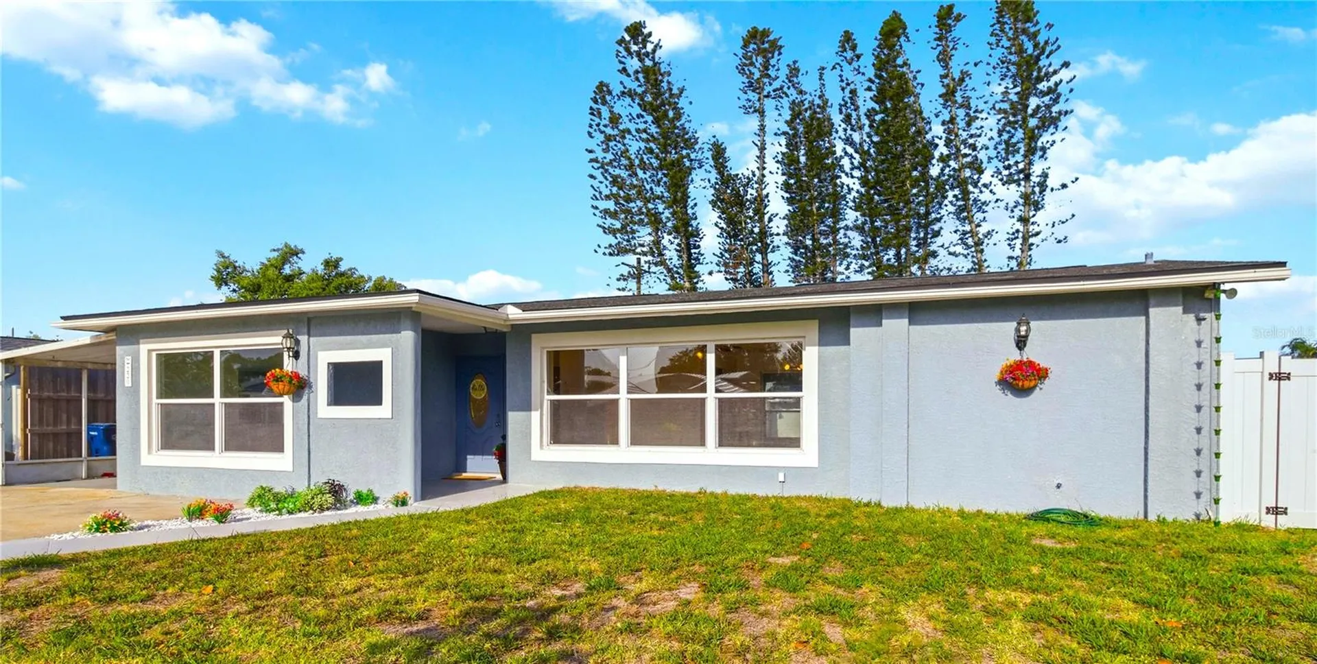 220 62nd Street NW Bradenton FL 34209