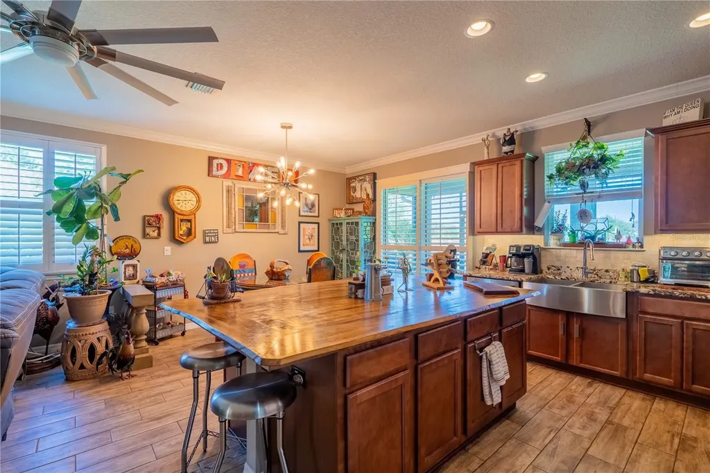 3881 NW 46th Terrace Ocala FL 34482