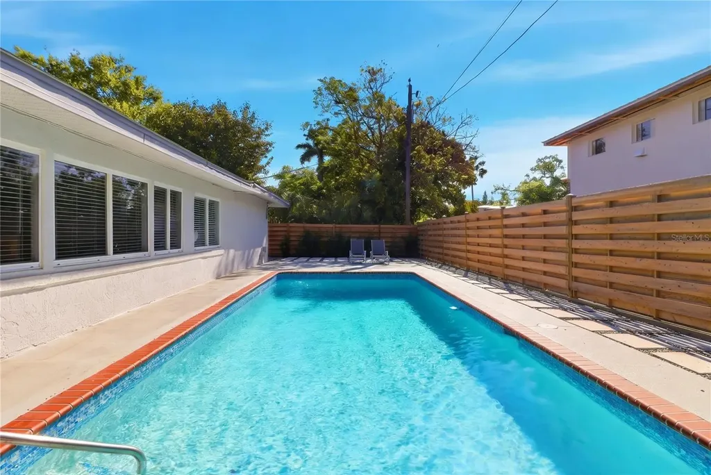 630 Corwood Drive Sarasota FL 34234