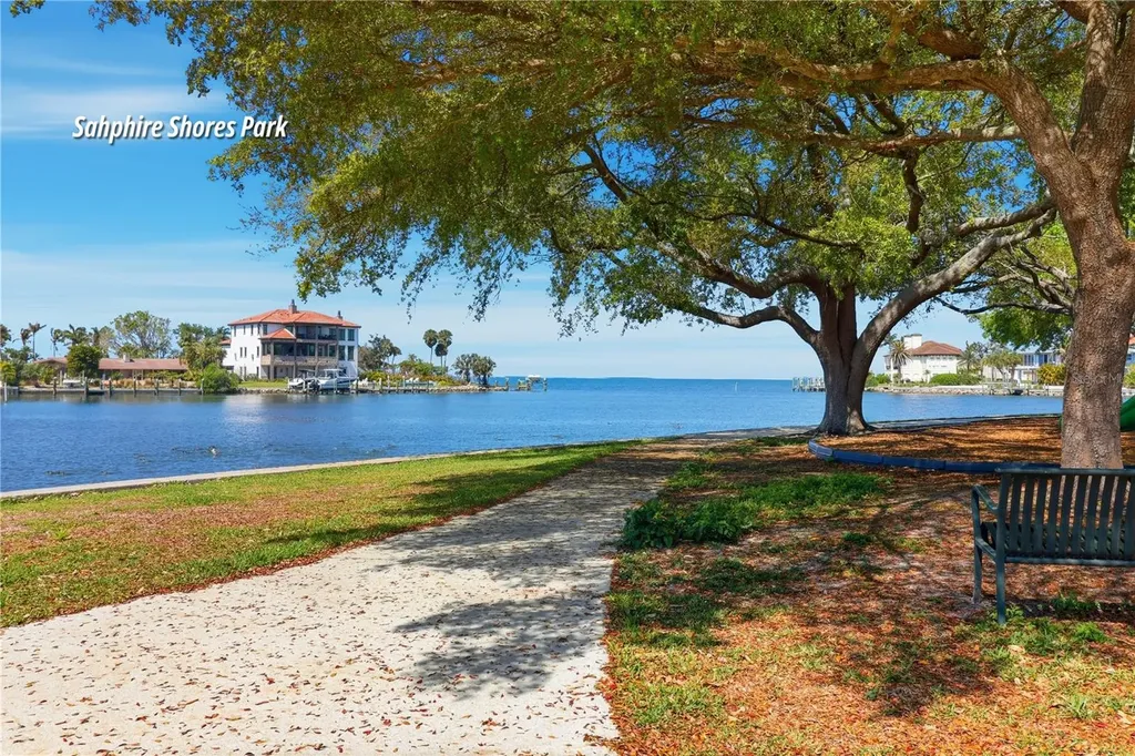 630 Corwood Drive Sarasota FL 34234