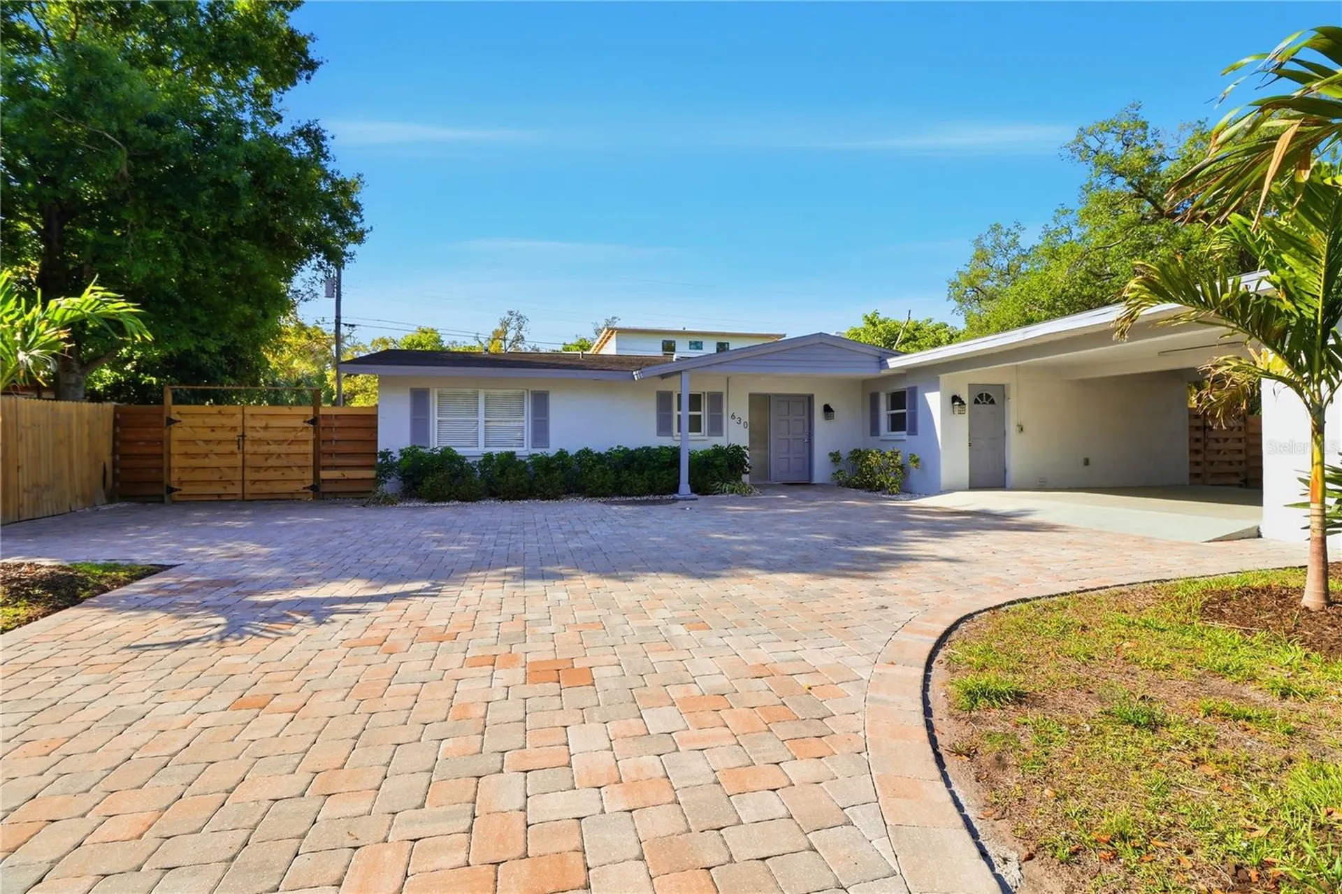 630 Corwood Drive Sarasota FL 34234