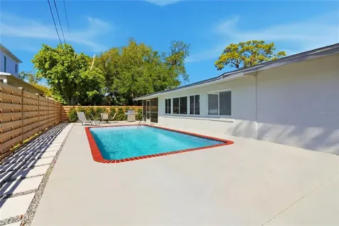630 Corwood Drive Sarasota FL 34234