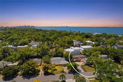 630 Corwood Drive Sarasota FL 34234
