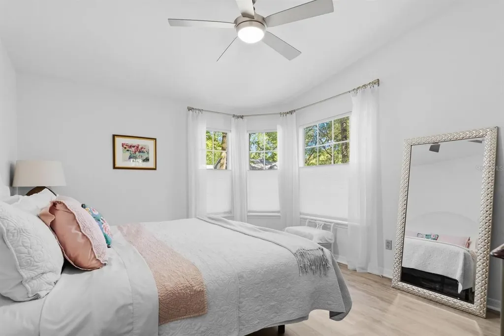 239 NW 48th Boulevard Gainesville FL 32607