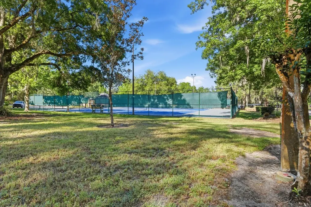 239 NW 48th Boulevard Gainesville FL 32607