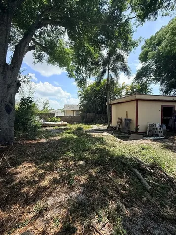 1104 67th Avenue W Bradenton FL 34207
