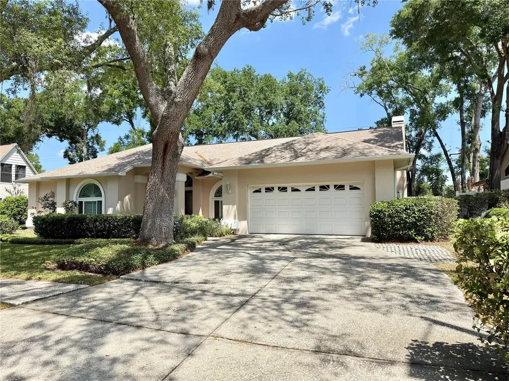 6326 N Queensway Drive Temple Terrace FL 33617
