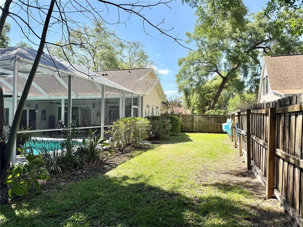 6326 N Queensway Drive Temple Terrace FL 33617
