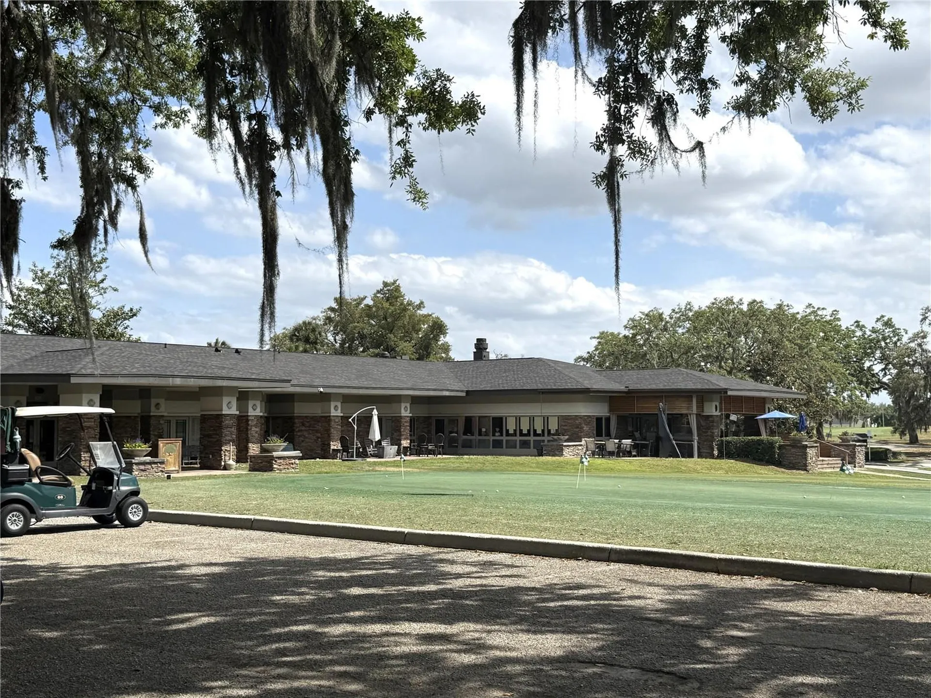 6326 N Queensway Drive Temple Terrace FL 33617