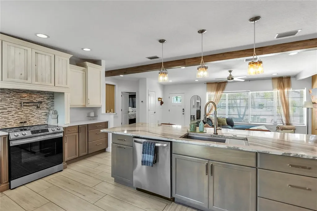 4612 7th Street Court E Ellenton FL 34222