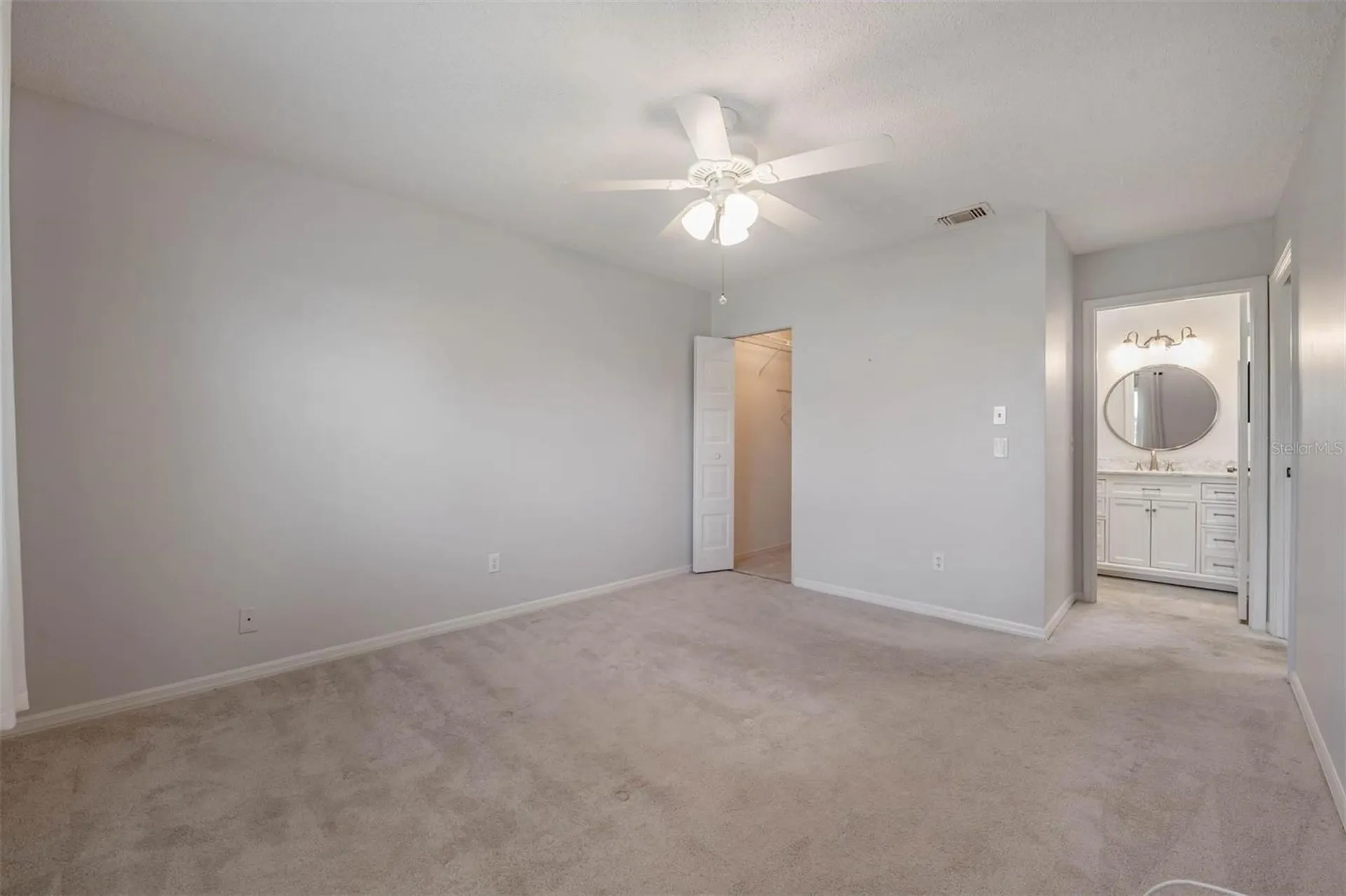 214 Gloucester Boulevard Sun City Center FL 33573