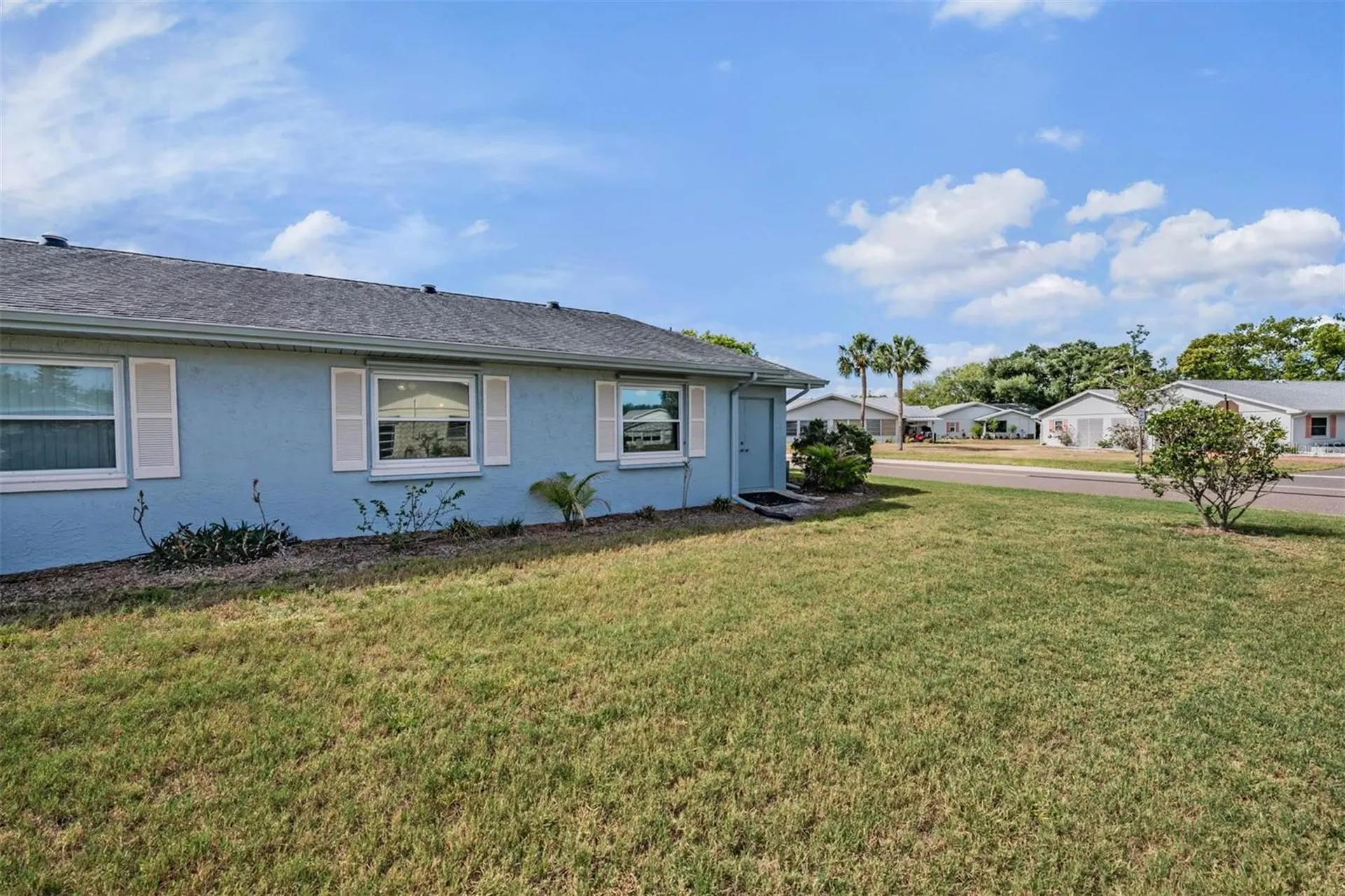 214 Gloucester Boulevard Sun City Center FL 33573
