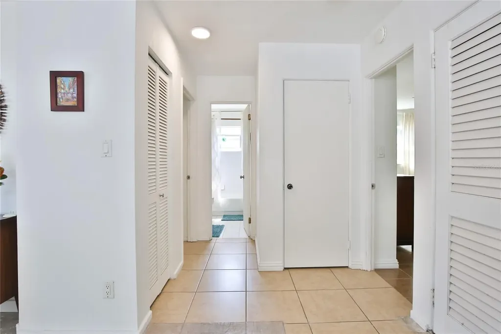 1138 47th Street Sarasota FL 34234