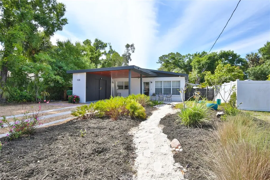 1138 47th Street Sarasota FL 34234