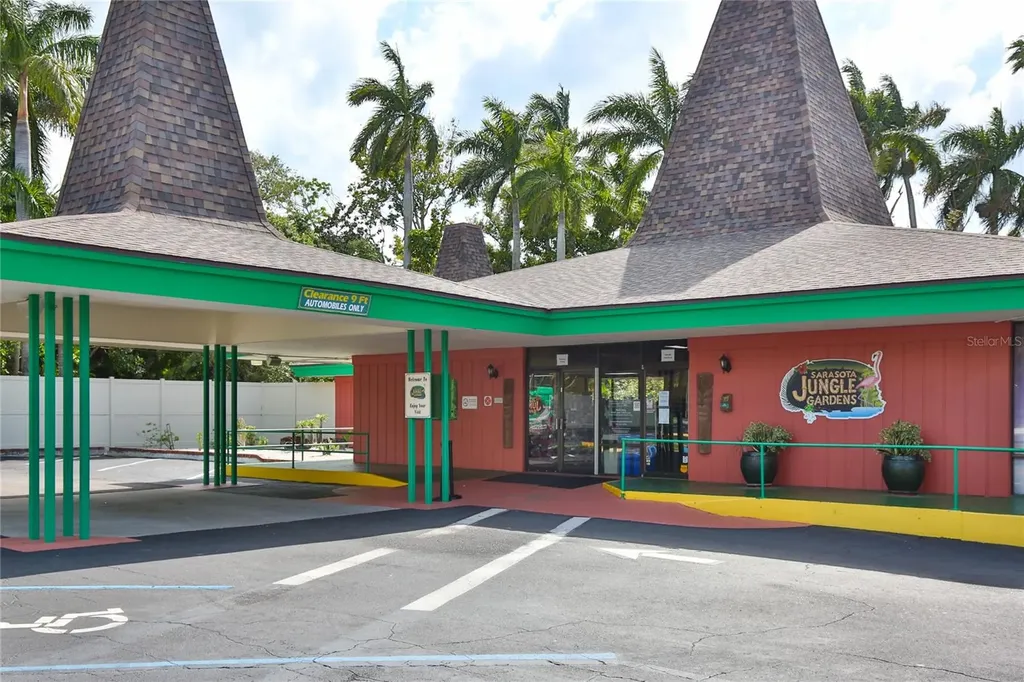 1138 47th Street Sarasota FL 34234