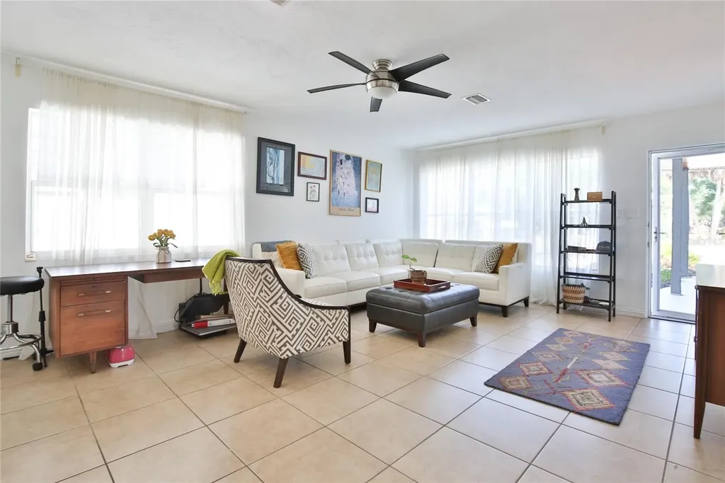 1138 47th Street Sarasota FL 34234