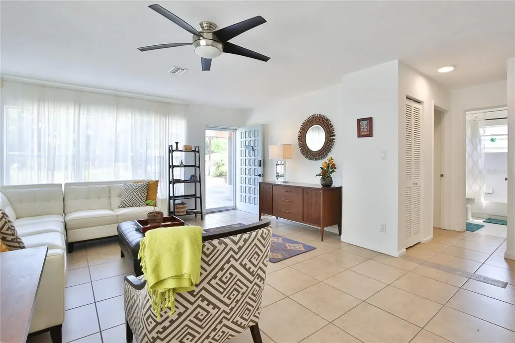 1138 47th Street Sarasota FL 34234