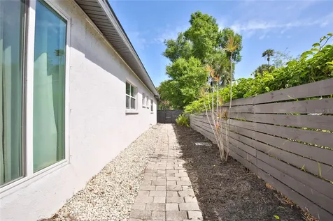 1138 47th Street Sarasota FL 34234