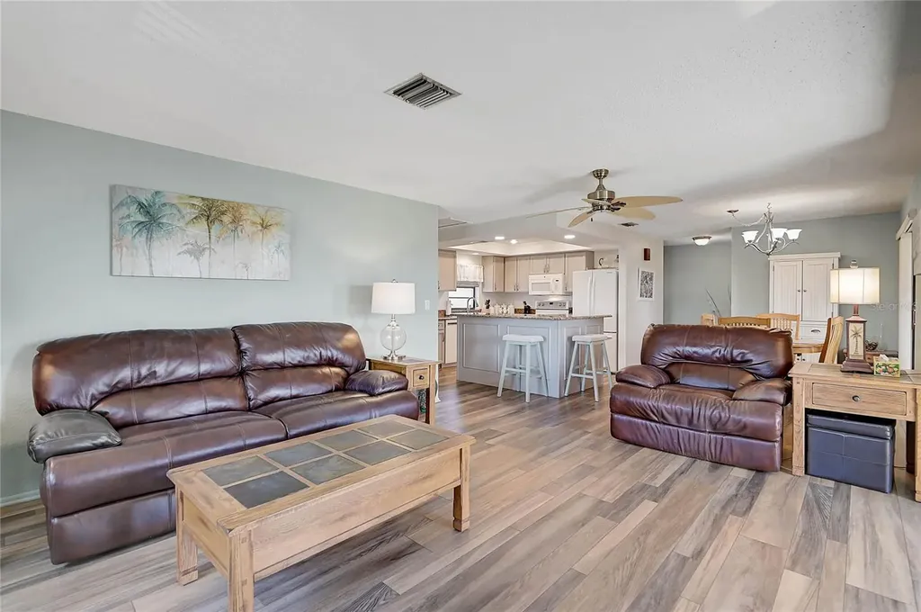 1697 Northampton Street Venice FL 34293