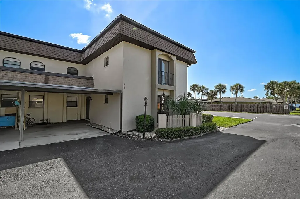 1697 Northampton Street Venice FL 34293