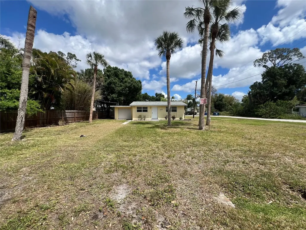 275 Pineapple Street Englewood FL 34223