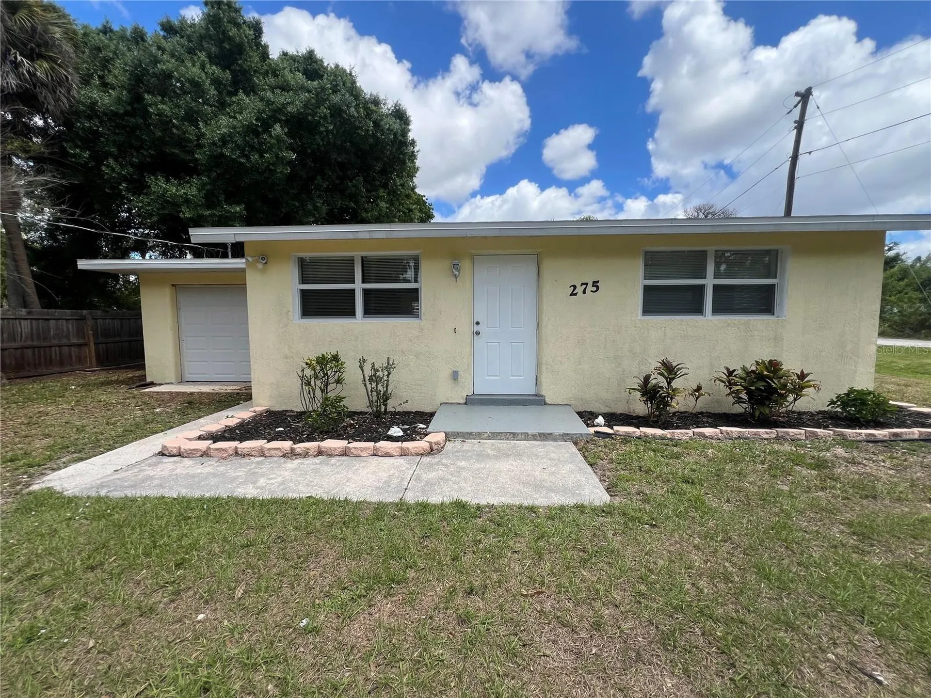 275 Pineapple Street Englewood FL 34223