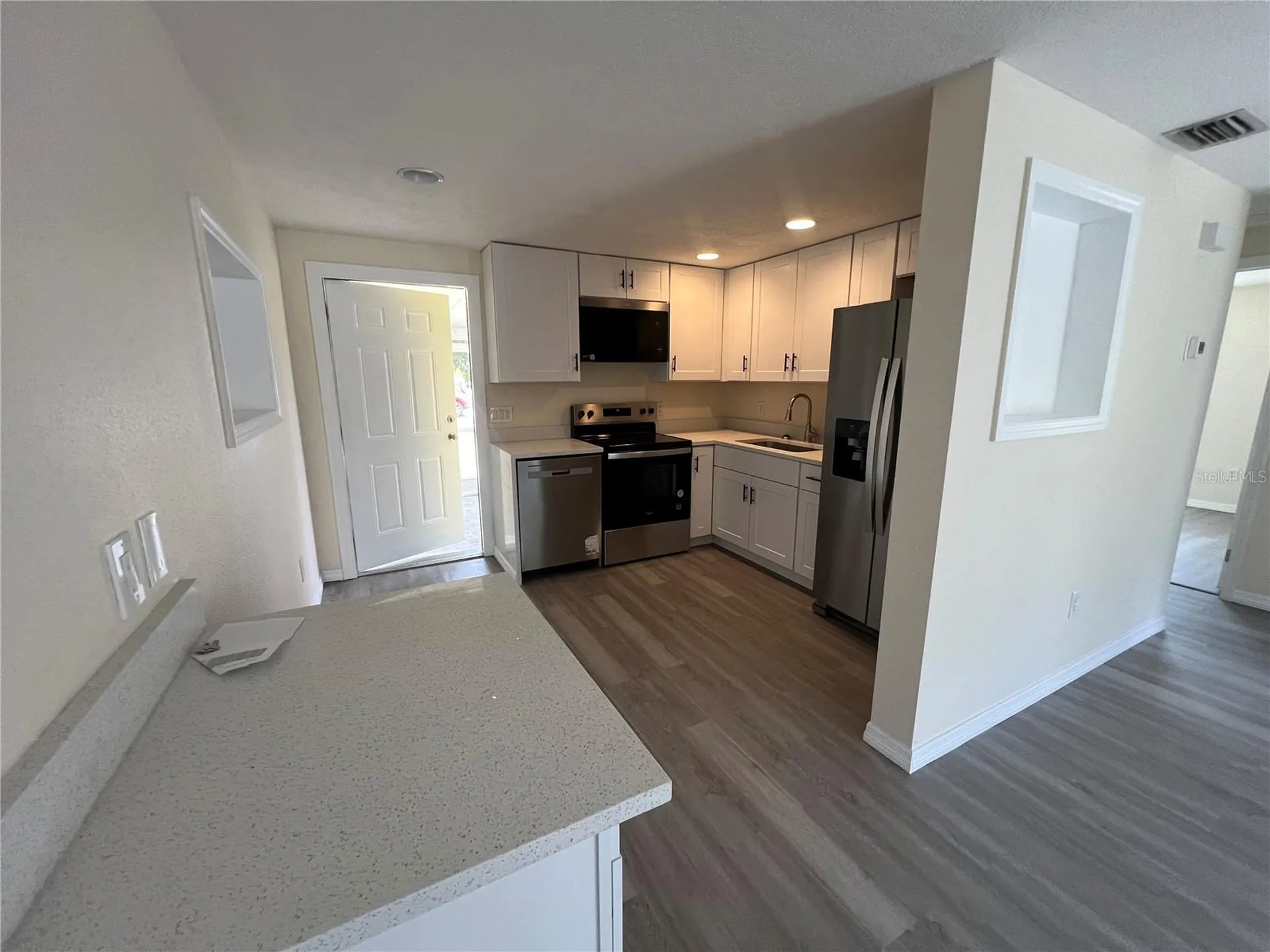 275 Pineapple Street Englewood FL 34223