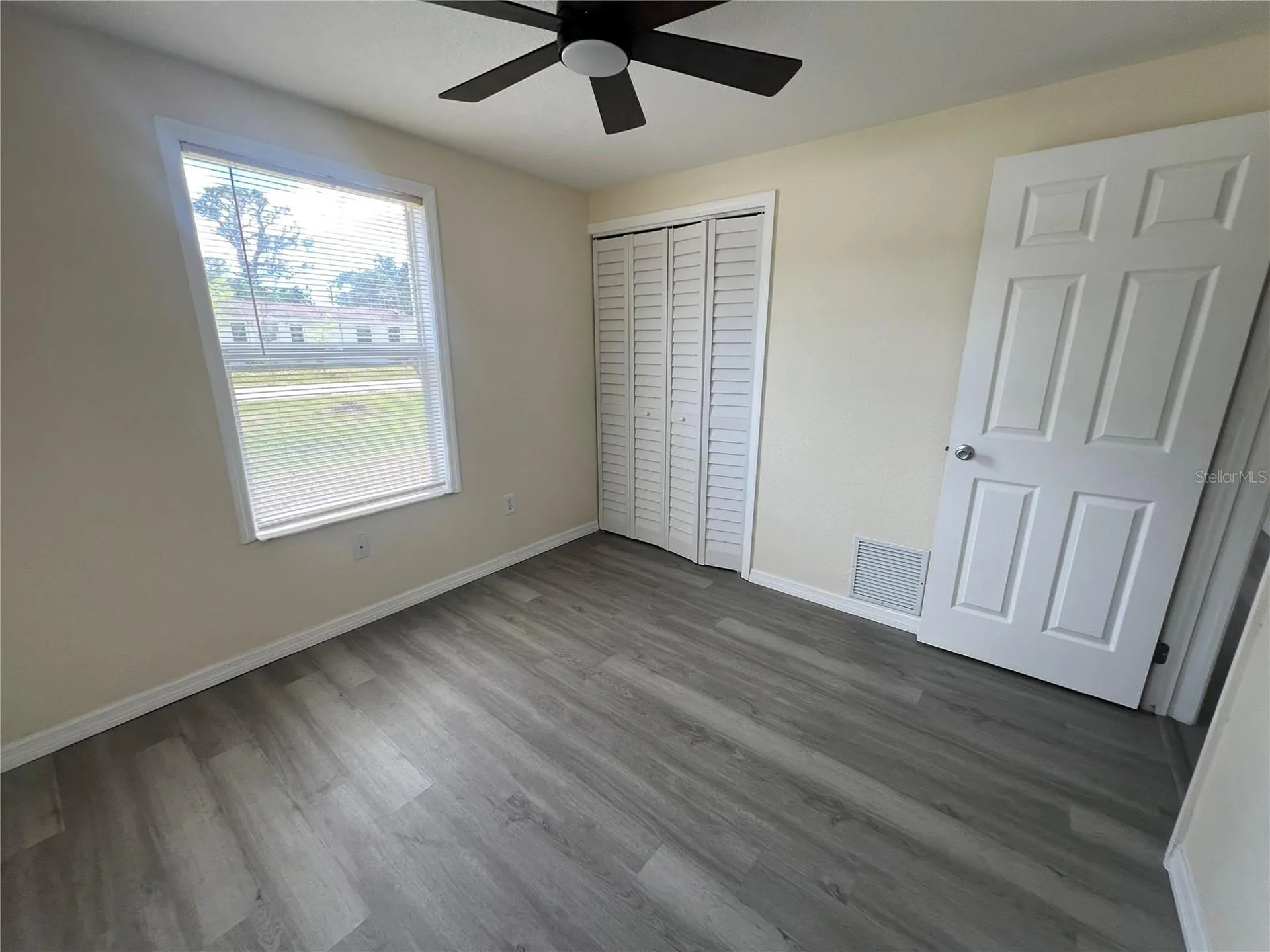 275 Pineapple Street Englewood FL 34223