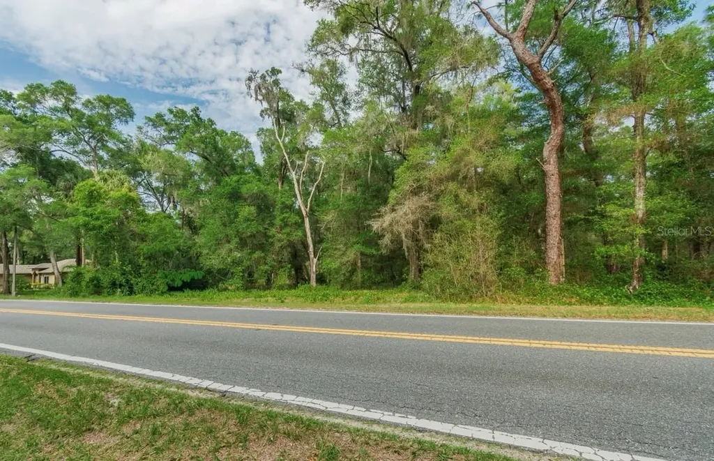 12205 N Elkcam Boulevard Dunnellon FL 34433