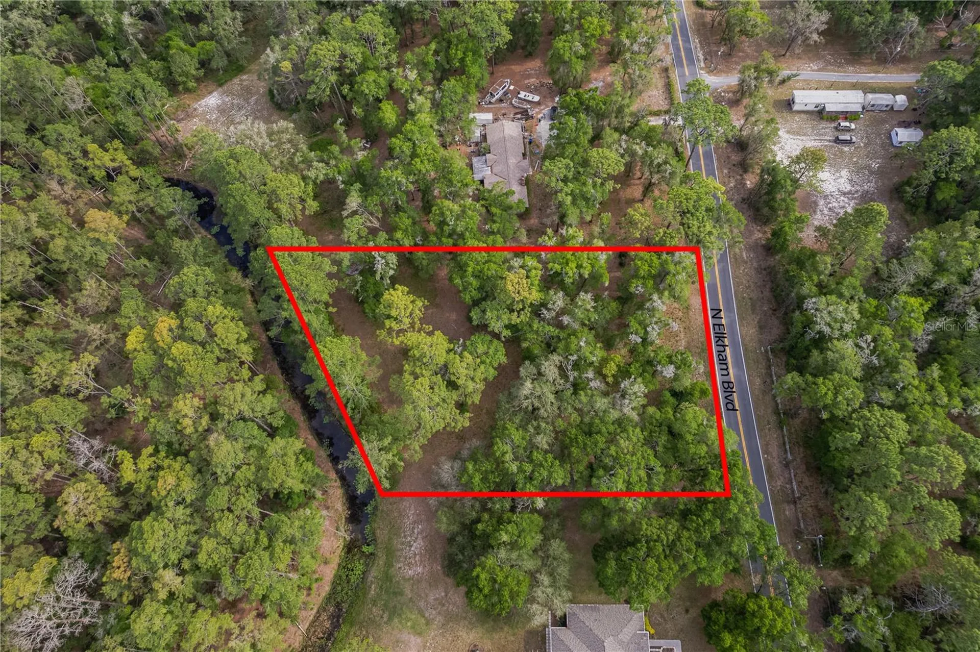 12205 N Elkcam Boulevard Dunnellon FL 34433