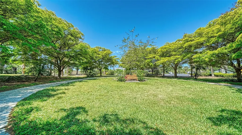 1424 Blue Horizon Circle Bradenton FL 34208