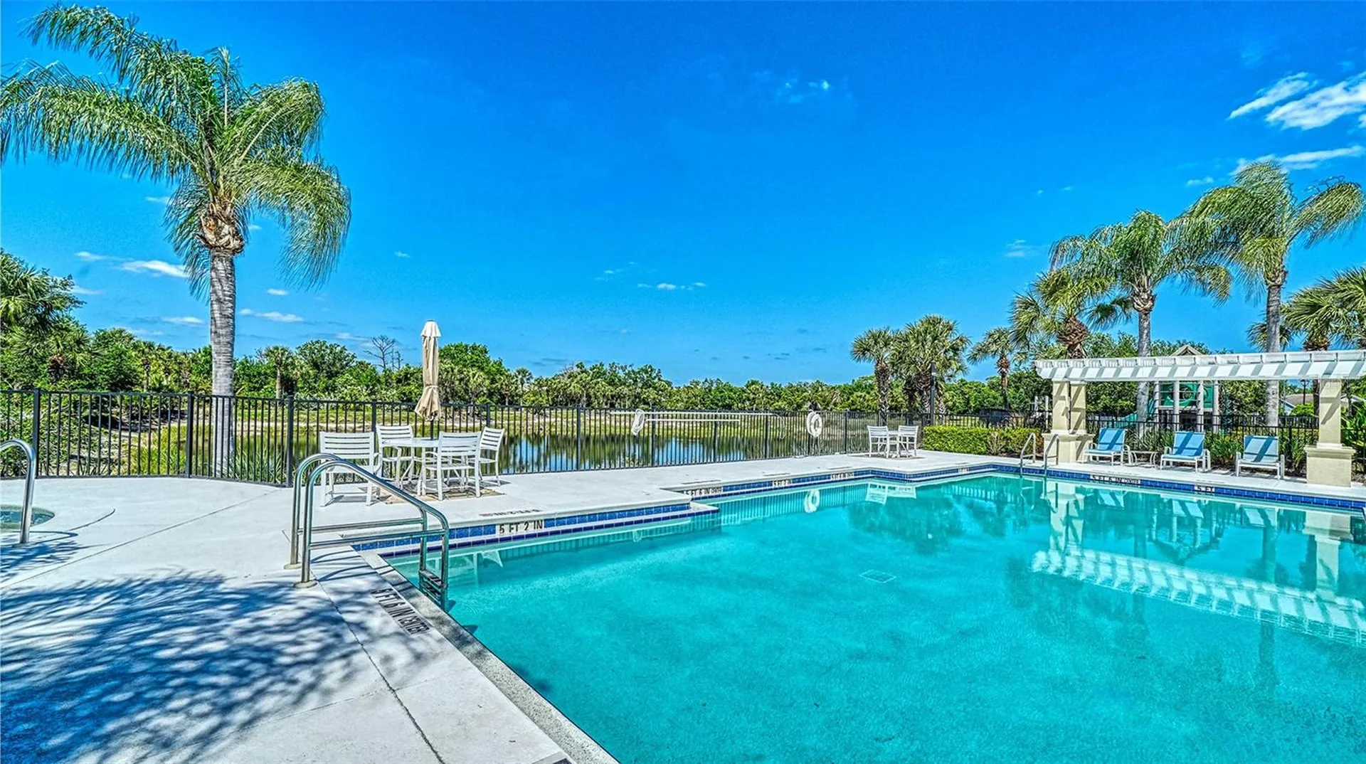 1424 Blue Horizon Circle Bradenton FL 34208