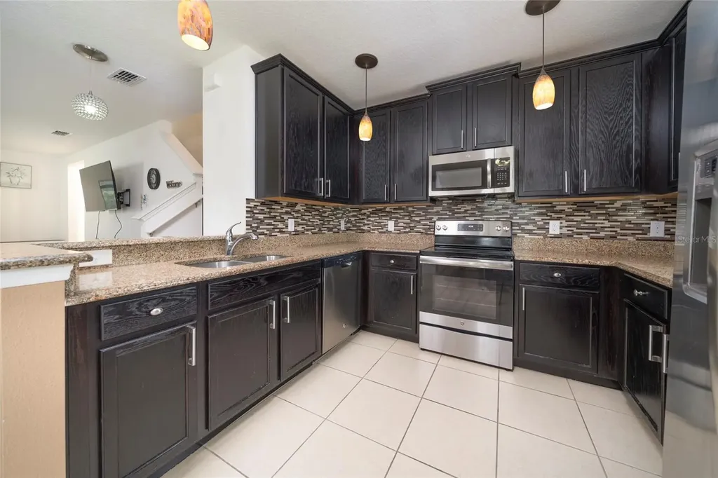 212 Primrose Drive Davenport FL 33837